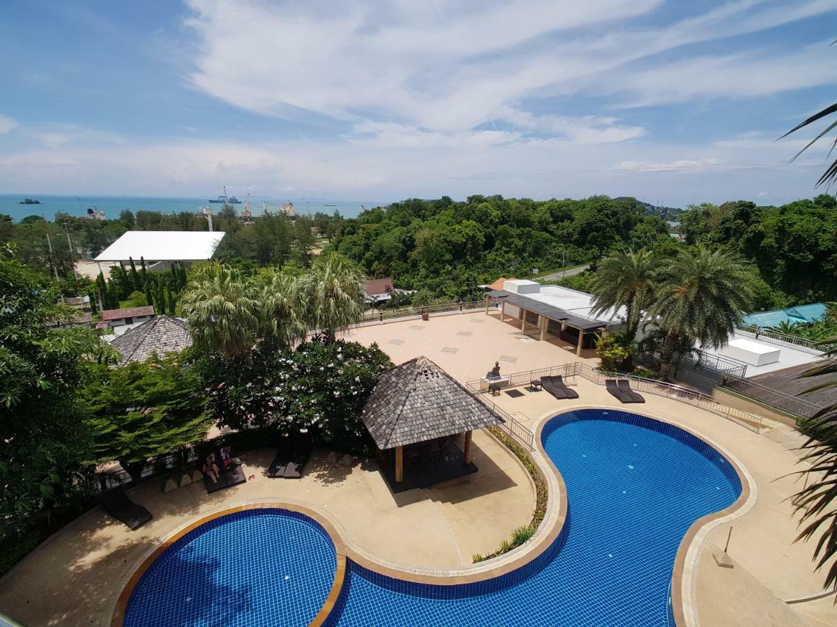 Spacious Apartment With Ocean View In Panwa Phuket Exterior photo